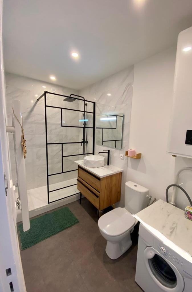 Appartement Proche Plage Et Commerces Роаян Екстериор снимка